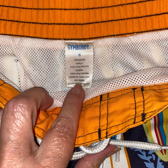 Boy’s Youth Gymboree Swim Trunks Surfboards Sz 6 - Picture 2 of 4